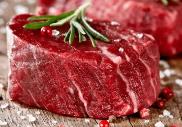 So sanh chất lượng thịt bò nhập khẩu